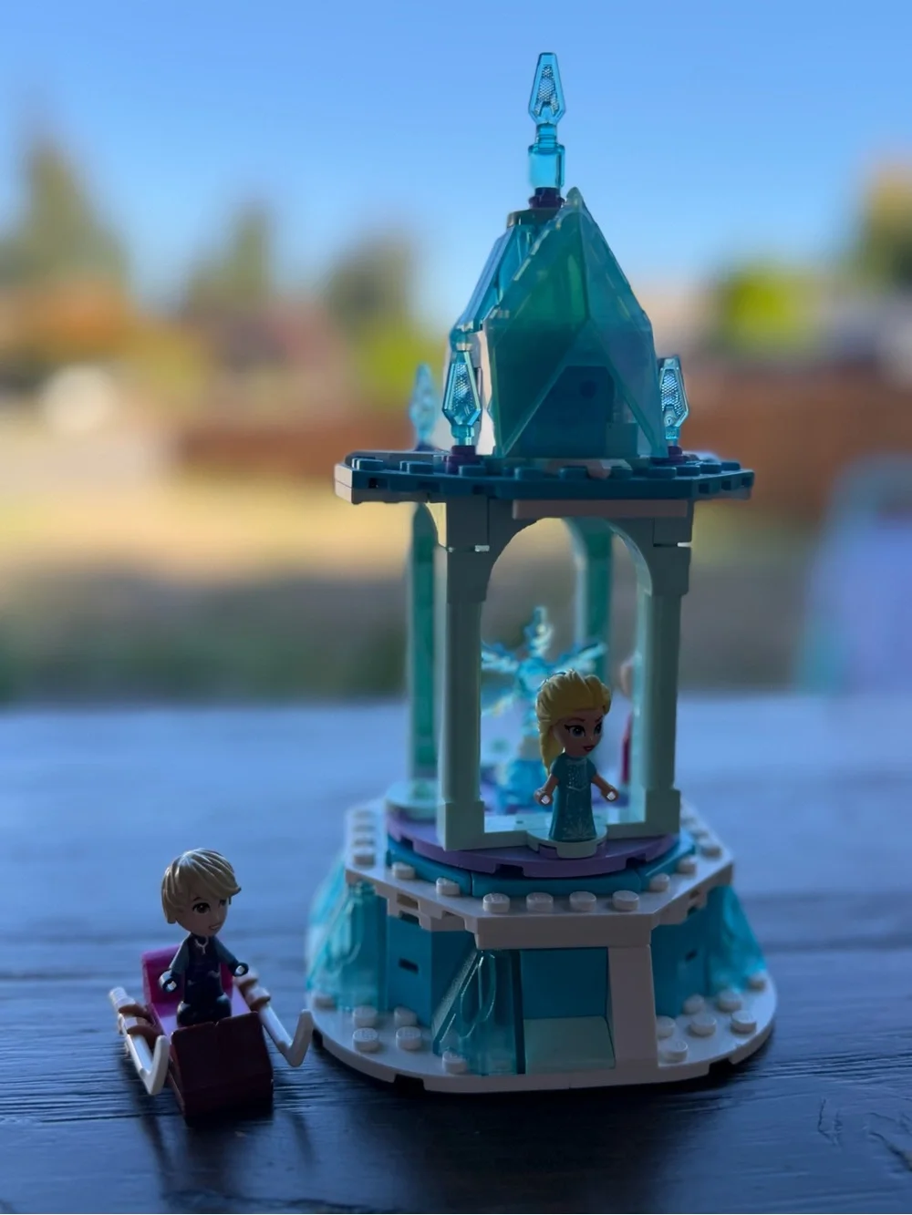 LEGO Disney Frozen Anna and Elsa’s Magical Carousel 43218 few items missed